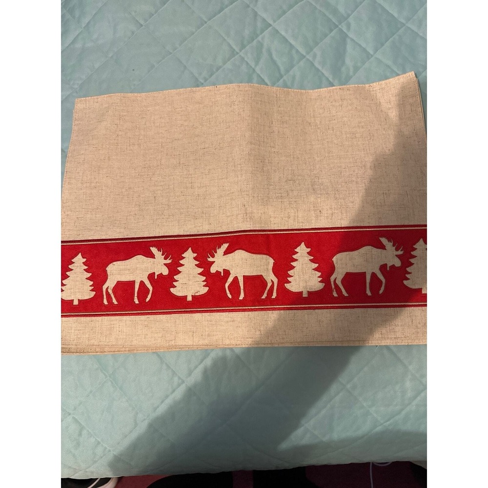 13x18 Saint Nicholas‎ Square placemats Moose and trees set of 4